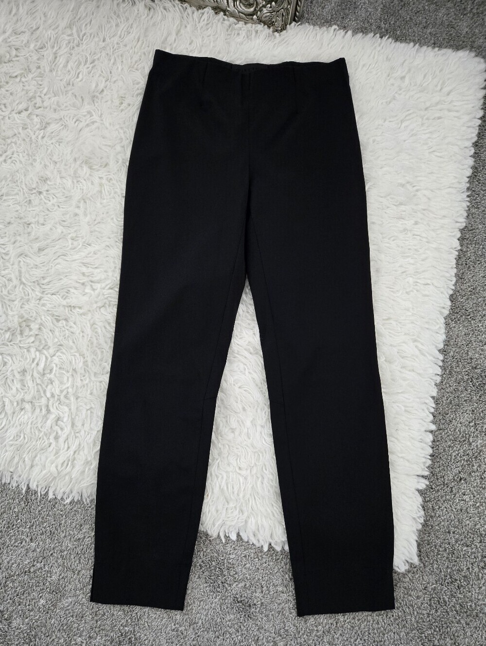 Seductive Sabrina Slit-Hem Trousers cropped. Black. Size 36.